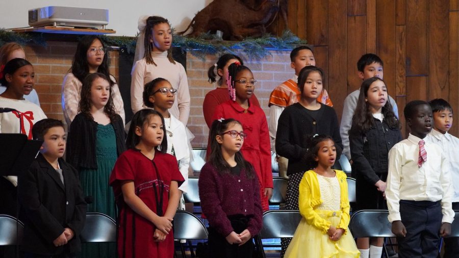 Students singing for Jesus!
